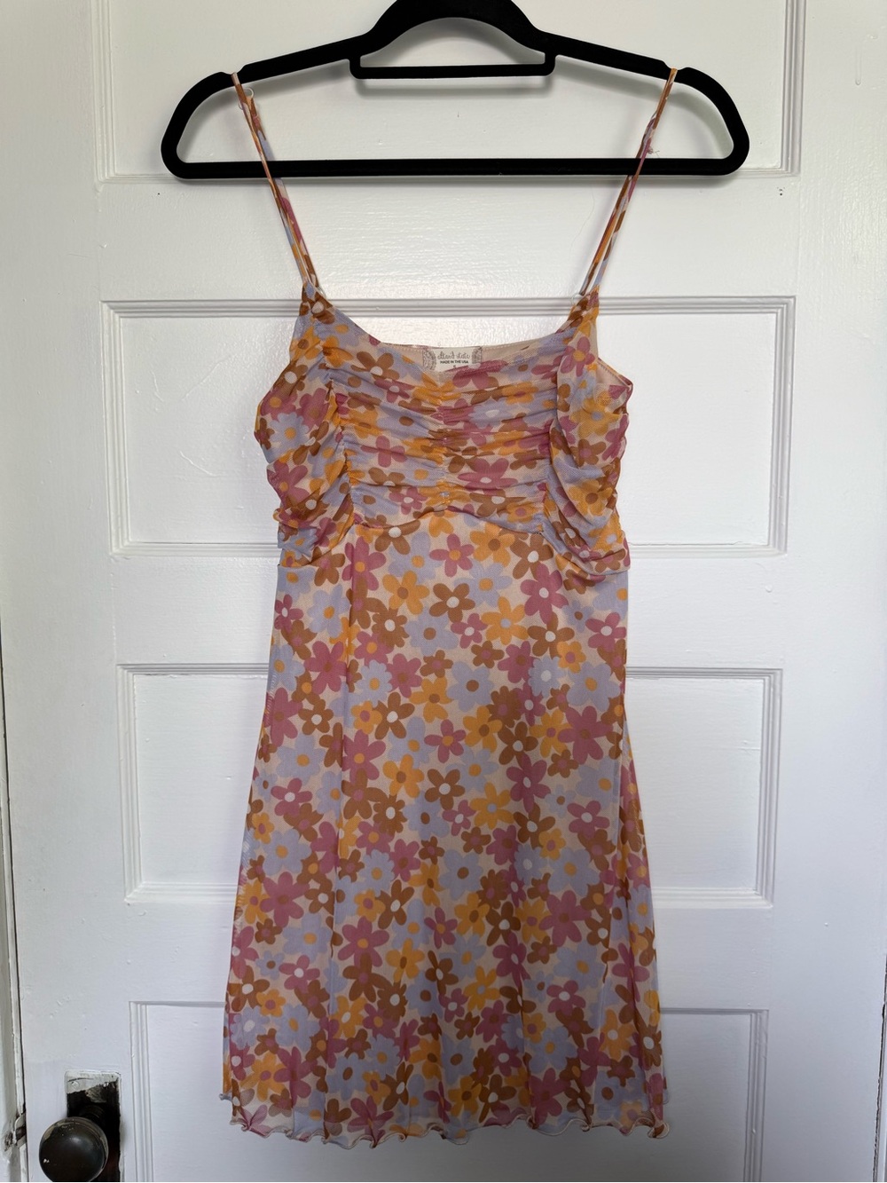 Altar'd State Floral Print Spaghetti Strap Mini Slip Dress Playful Retro Daisy S